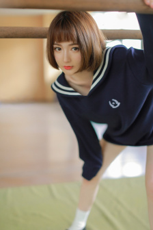 靠比片
